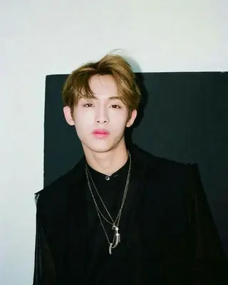 カラー パーマ ヘアアレンジ メンズ 🤍レイヤーカット/ ベージュヘア🤍のヘアスタイル