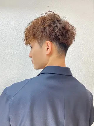 ショート パーマ メンズ メンズ/スパイキー ショート/isseyのヘアスタイル