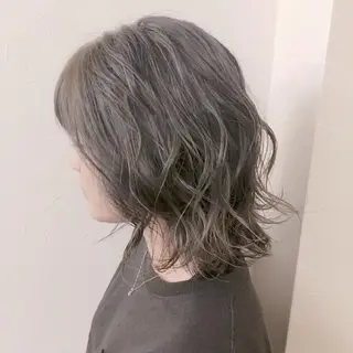 ミディアム カラー デザインカラー髪質 改善Lilithのその他イメージ