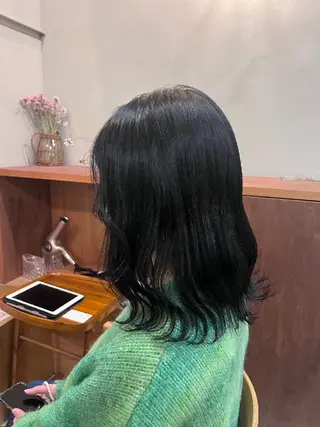 カラー 🌷花屋併設サロン 荘司まゆり🌷のヘアスタイル