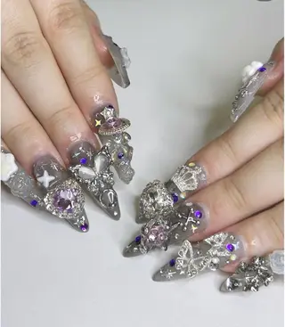 ネイル Lyna 池袋のネイルデザイン