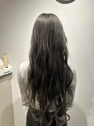 ロング 津山 優真のヘアスタイル