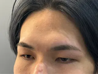 アイブロウ GLIDE所属・LAQ MINAのマツエク・マツパデザイン