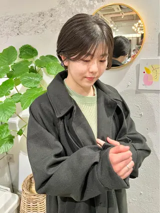 ショート 石井 菜々のヘアスタイル