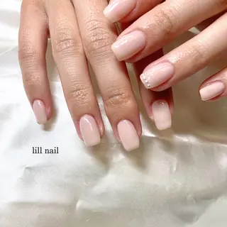 ミディアム pllia beautyのネイルデザイン