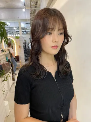 セミロング カラー TATSUブリーチ/ ミルクティーベージュのヘアスタイル