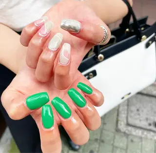 ネイル 鈴木 華乃のネイルデザイン