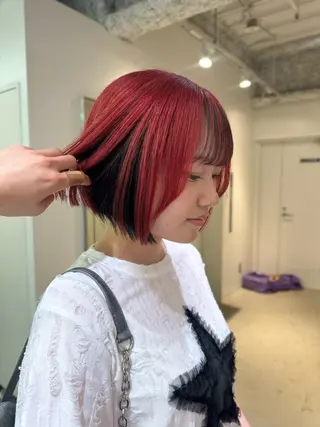 ショート カラー 店長　MANAMI ／ブリーチ／骨格ボブのヘアスタイル