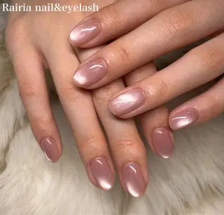 ネイル Rairia   nail所属・屋敷 理奈のネイルデザイン