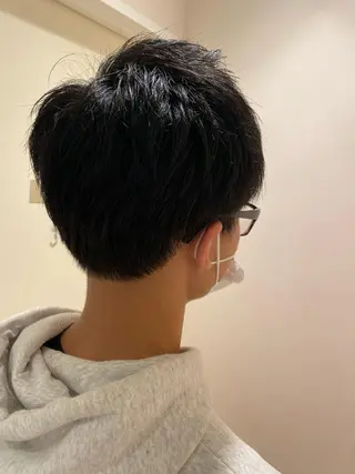 ミディアム メンズ 🪽羽エク/Ash 店長/折目奈央🪽のヘアスタイル