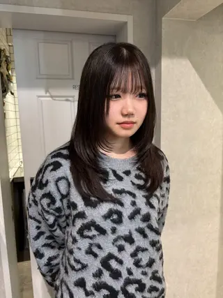 ミディアム 透明感モテスタイル 💞SHIORI💞のヘアスタイル