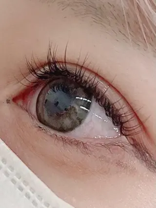 マツエク・マツパ 🌷韓国顔周りカット ×艶カラーaki🌷のヘアスタイル