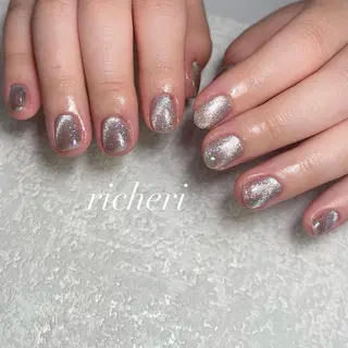 ミディアム ネイル richeri beautyのネイルデザイン
