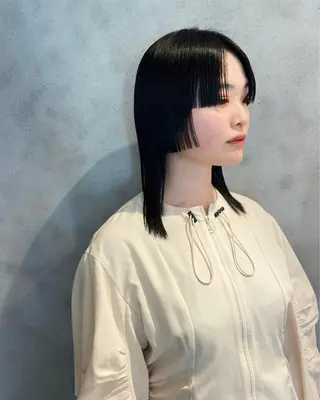 ミディアム カラー 229所属・maki @pullnocのヘアスタイル