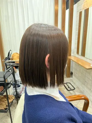 ミディアム 橋本 桂のヘアスタイル