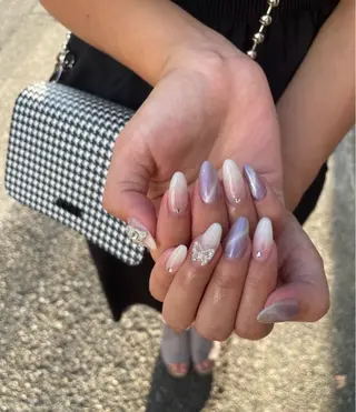 ネイル LAVISH nanamiのネイルデザイン