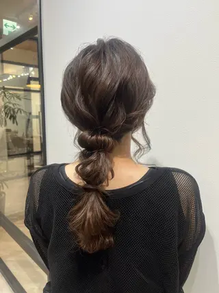 ロング ヘアアレンジ 🫧ぷる艶カラー🫧 Yuubi🦩のヘアスタイル