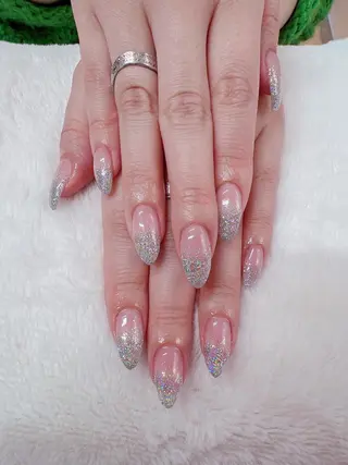 ネイル Emi lyのネイルデザイン