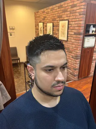 ショート 無料メンズカット❗️ 佐藤光のヘアスタイル