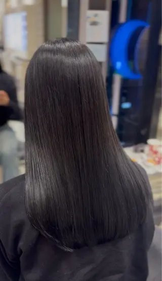 ロング カラー 🫐寒色カラー🫐 あいみ🧚🏻のヘアスタイル