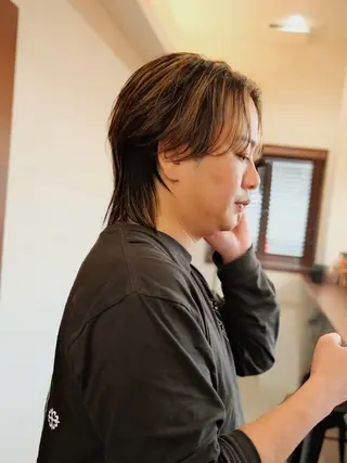 ミディアム カラー メンズ The one and only. Shizuoka所属・メンズ特化パーマ 美容師/小泉賢徒のヘアスタイル