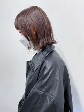 ミディアム カラー THE DAY所属・AKI HASHIMOTOのヘアスタイル