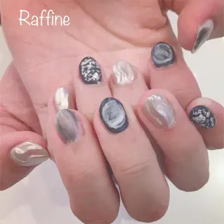 ネイル 韓国風✨髪質改善✨ 縮毛矯正✨松浦知奈美のヘアスタイル