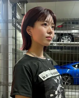 ミディアム BROUN®所属・江坂カットモデル nacaのヘアスタイル