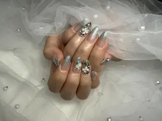 ネイル peTiT ✨️ yuzuki💞🫧のネイルデザイン