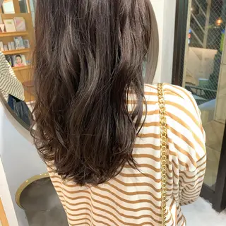 ロング カラー GO TODAY シェアサロン 表参道Flos店所属・nishi fuyumiのヘアスタイル