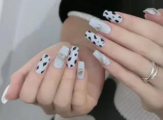 ネイル AB マツエクネイルサロンのネイルデザイン