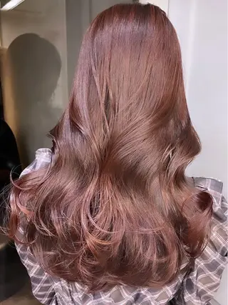 ロング カラー hana / Lond idealのヘアスタイル