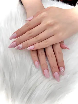 ネイル セプトアカデミー 中村のネイルデザイン