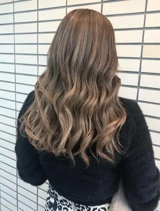 ロング カラー 2nd所属・🤍2nd🤍田所 美希のヘアスタイル