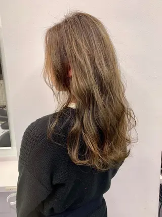 ロング 【美容室が苦手な方 専問美容室】MIHOのヘアスタイル