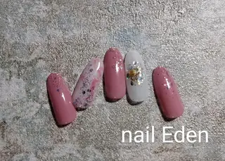 ネイル Eden　private nail saron所属・Eden ♾️のネイルデザイン