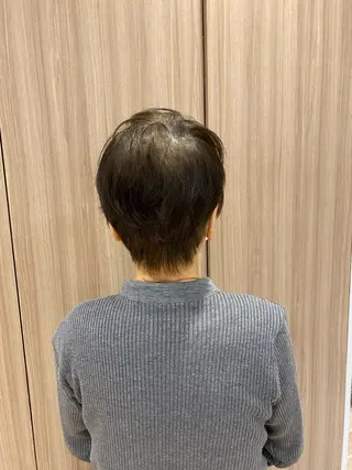 ショート イシカワ ユウタのヘアスタイル