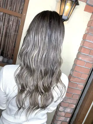 ロング カラー パーマ ヘアアレンジ メンズ キッズ ネイル マツエク・マツパ 髪質改善 艶髪🔵ﾌｾﾅｵﾔのヘアスタイル