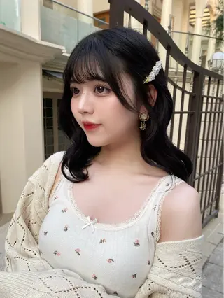 セミロング カラー ayaka♡ 柔らかカラーのヘアスタイル