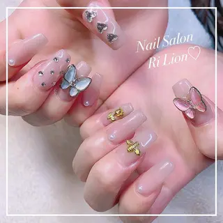 ネイル RiLion💗 Risa🦋💜のネイルデザイン