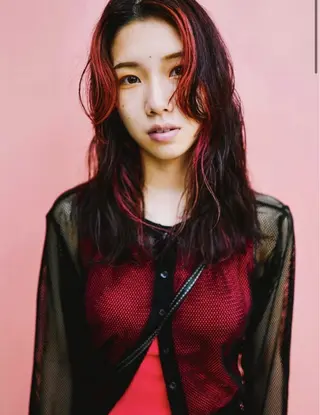 ミディアム カラー MIKU 倉敷／デザインカットのヘアスタイル