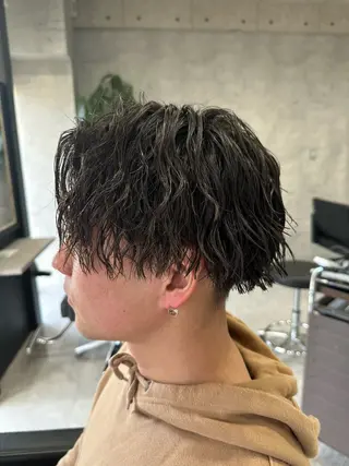 ショート パーマ メンズ ユウ🪄 パーマ指名No1のヘアスタイル