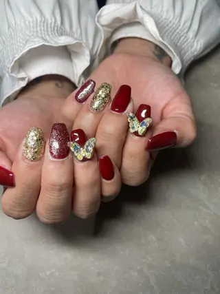 ネイル LAVISH nail salonのネイルデザイン