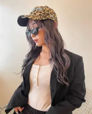 ロング カラー カヨコ/ハイトーン /透明感カラーのヘアスタイル