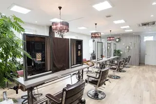 セミロング カラー 髪の病院ルーミールーム所属・髪の病院  ルーミールームのヘアスタイル