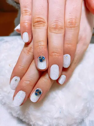 ネイル The Best Beauty受付担当のヘアスタイル