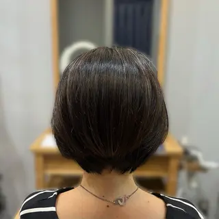 ショート カット 🌸 飯野 舞桜のヘアスタイル
