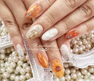 ロング R NAILSALONのネイルデザイン