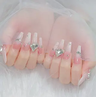 ネイル ZUZU AMEE NAILのネイルデザイン
