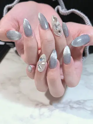 ネイル 三浦 藍のネイルデザイン